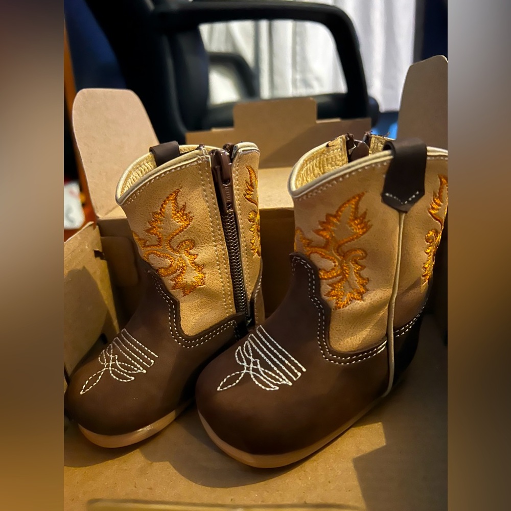 Toddler western boots